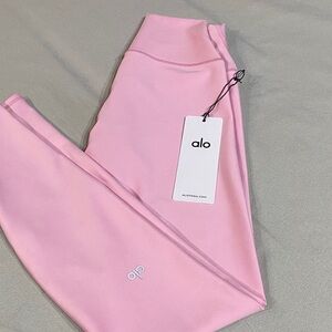 ALO Yoga Light Pink Leggings